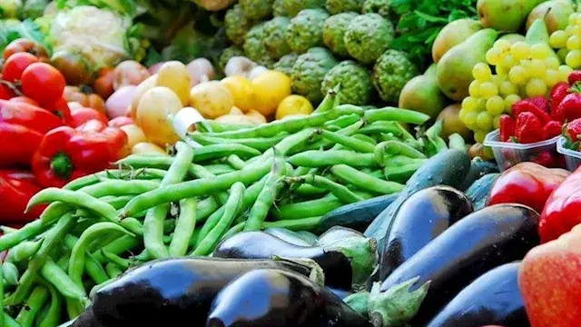 لماذا يجب إدراج الخضروات والفو...