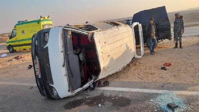 إصابة 6 أشخاص إثر انقلاب ميكرو...
