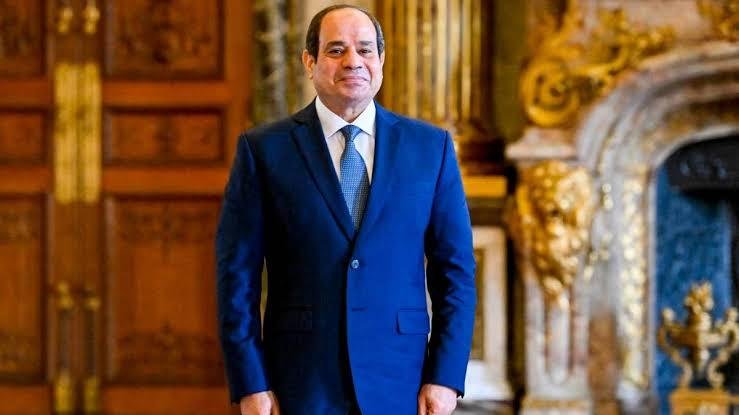 السيسي يلتقي رؤساء كبرى الشركا...
