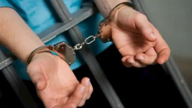 "استولى على فلوسها بوهم الزواج...