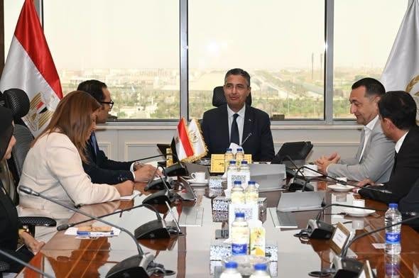 وزير التموين يبحث مع شركة إراد...
