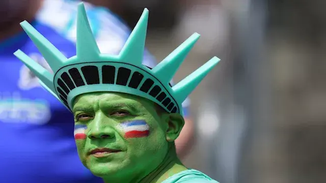 بالصور.. 25 لقطة ترصد أغرب مشا...
