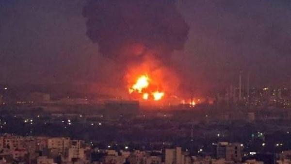 إعلام إيراني: انفجارات في قشم...