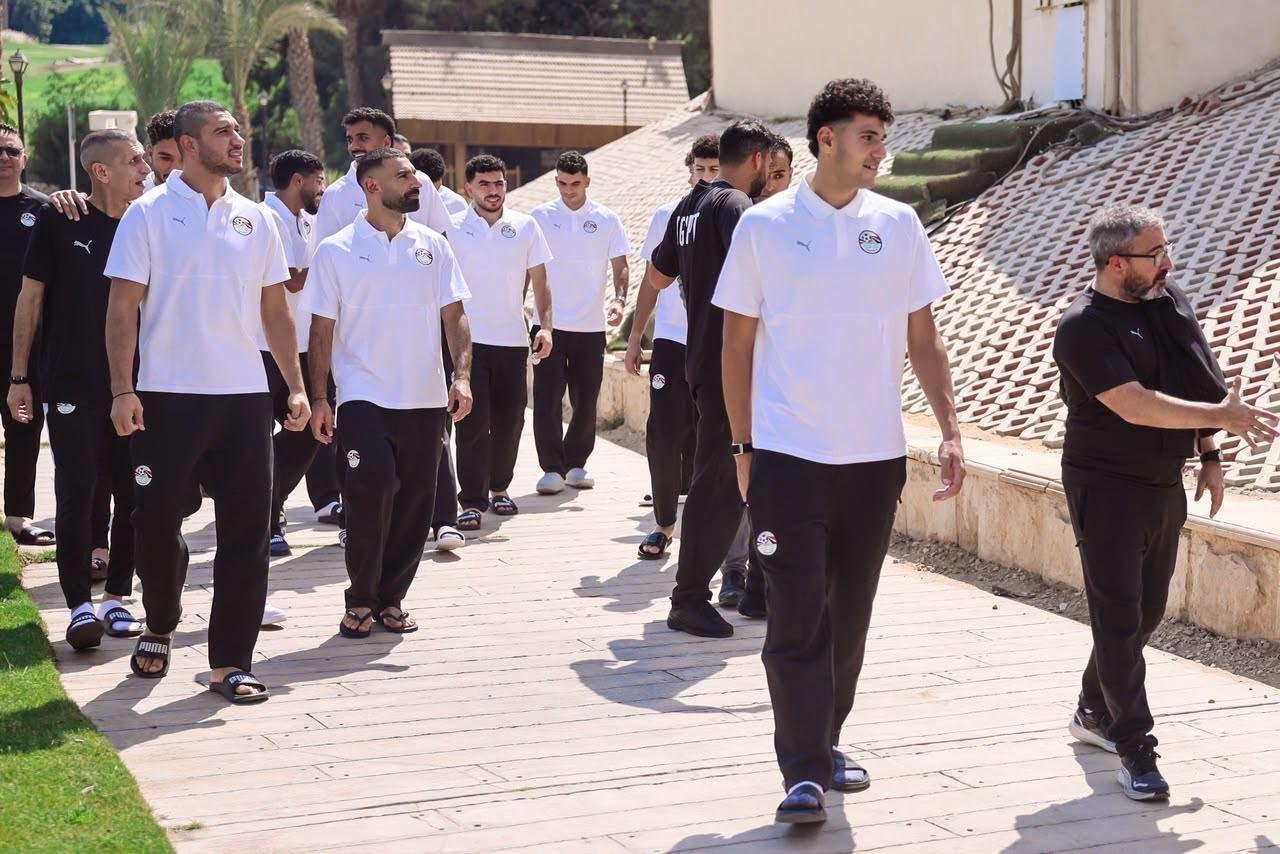 بالصور.. جولة لنجوم منتخب مصر...