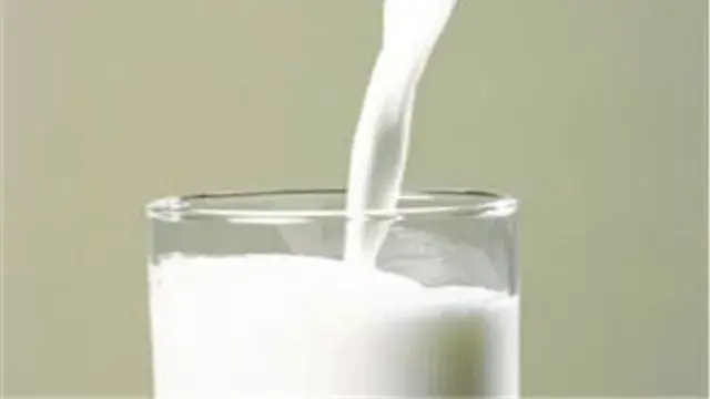 ضبط أطنان من اللبن المغشوش بما...