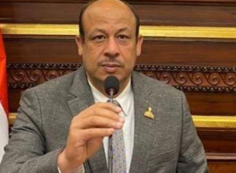 طلب إحاطة بشأن قصور أداء محافظ...