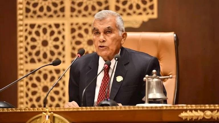 رئيس مجلس الشيوخ يهنئ الرئيس ا...