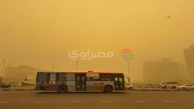 أتربة وأمطار متفاوتة الشدة.. ا...