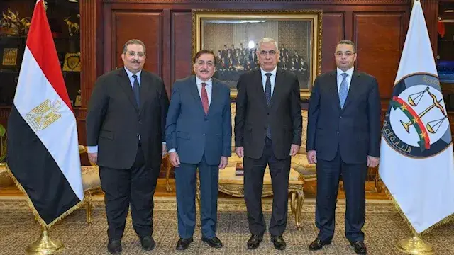 النائب العام يستقبل رئيس محكمة استئناف أسيوط لبحث تعزيز التعاون القضائي | صور