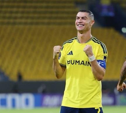 رونالدو يصل إلى الهدف 981 في م...