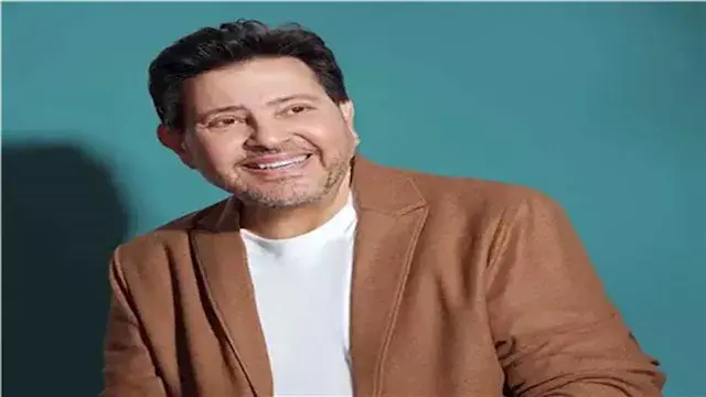 نسيت الجزمة.. هاني شاكر يحكي موقف محرج في حفل بسبب زوجته