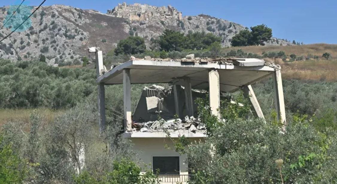 إصابة ضابط وعسكري بالجيش اللبن...