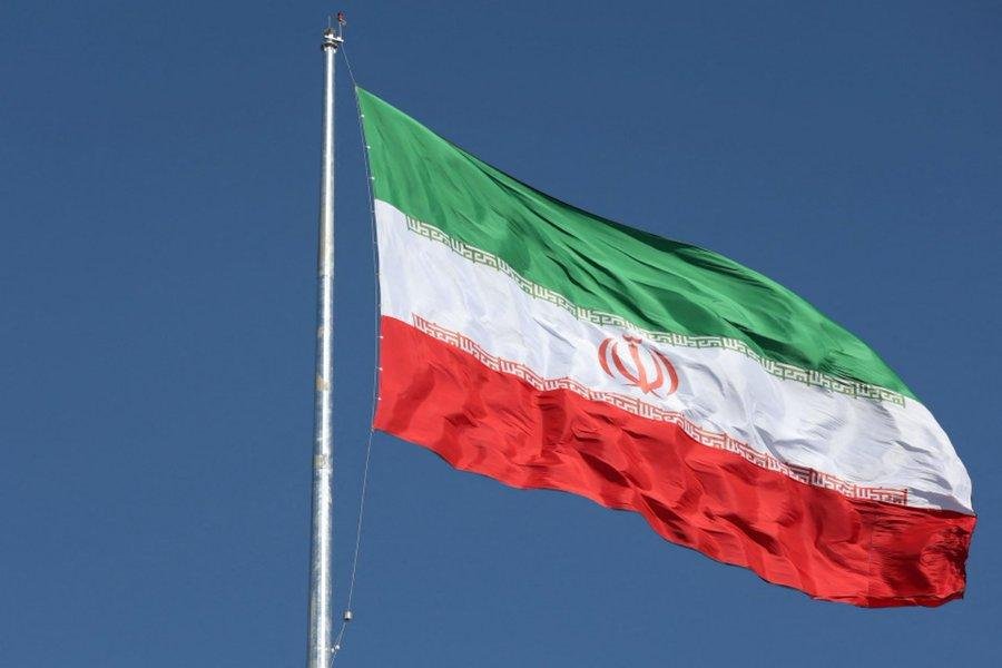 مسئول بالجيش الإيراني: طيارونا...