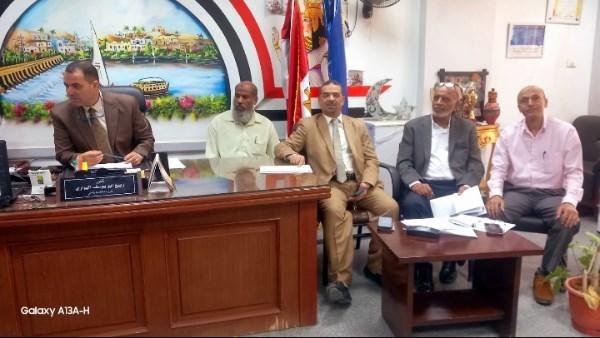 145متقدم لشغل منصب مدير مدرسة...