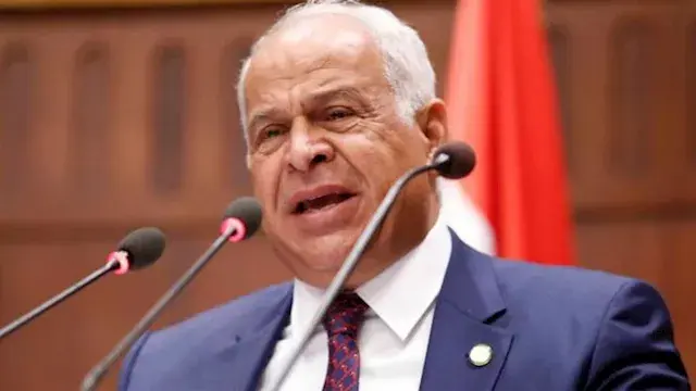 فرج عامر يثير الجدل: الأهلي سي...