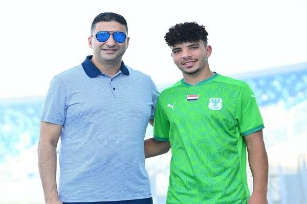 المصري يمدد تعاقده مع عبد الوه...