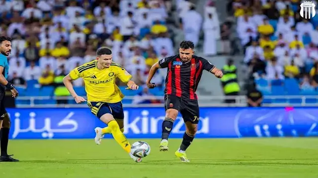 بمشاركة تريزيجيه.. النصر يمطر...