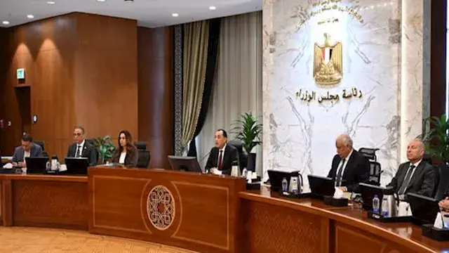التشجير وشكاوى المواطنين والأسعار.. توجيهات عاجلة من مدبولي للمحافظين