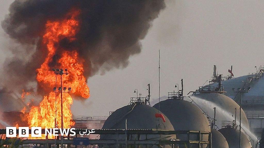 الحوثيون يعلنون استهداف مطار الرياض وقاعدة خميس مشيط، ويتوعدون الولايات المتحدة "اذا تورطت في العدوان على اليمن"