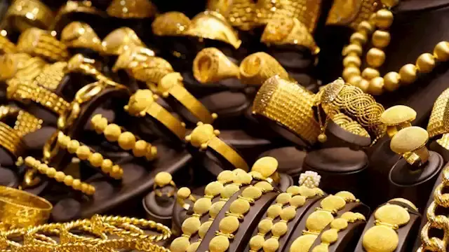 ارتفاع أسعار الذهب اليوم الثلاثاء بعد هبوطه لأدنى مستوى في شهر