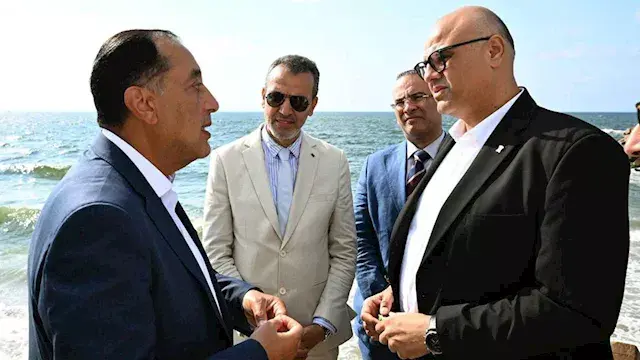 لا حواجز أمام البحر.. ماذا يحد...