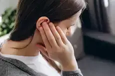 علامة تظهر على الأذن ولا ينتبه...