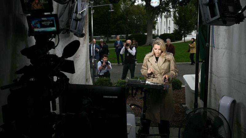 بعد محاولات عديدة.. دخول مراسلي CNN وMS NOW وPolitico إلى البيت الأبيض بأمر قضائي