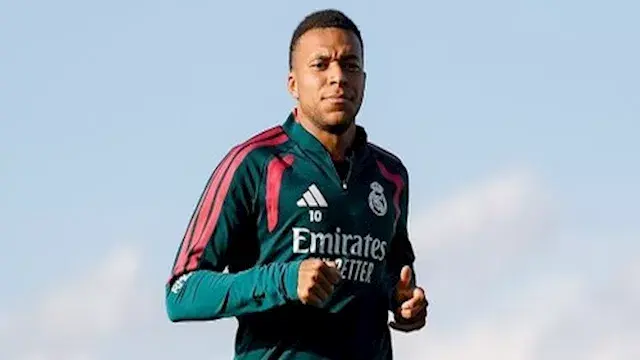 ريال مدريد يعلن عودة مبابي للتدريبات الفردية استعدادًا لمباريات الدوري