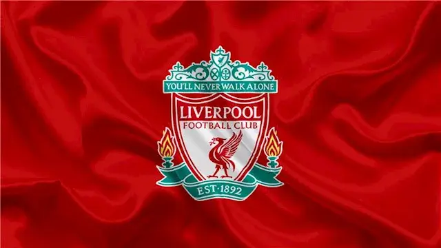 "مسمط الريدز".. ليفربول يثير الجدل بصورة من أجواء مصرية قبل قمة اليونايتد