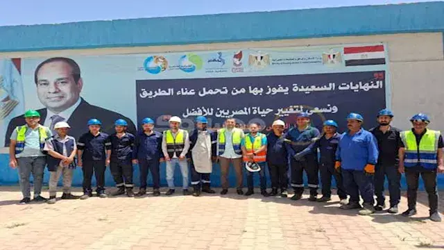 وفّر 25 مليون جنيه.. خراط بمياه سوهاج ينجح في إصلاح "لودر" باستخدام قطع الخردة