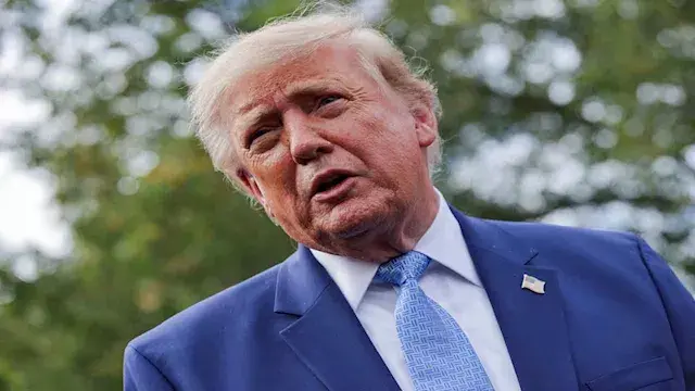 ترامب: نجري محادثات مثمرة مع إيران ولن نشن هجوما قبل الانتخابات