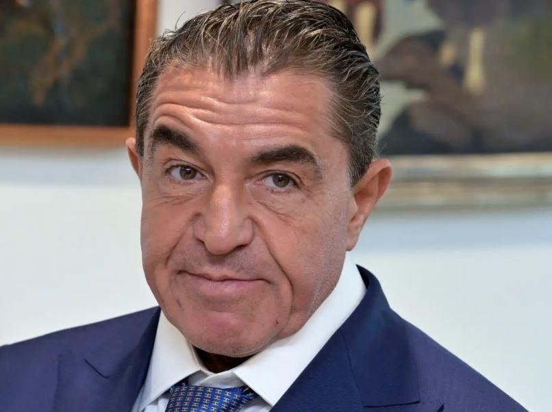 مبعوث ترامب قلق بعد مصادرة علم...