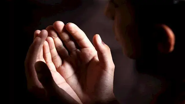 أذكار المساء.. سلاح روحي يمنح الطمأنينة ويحفظ المسلم