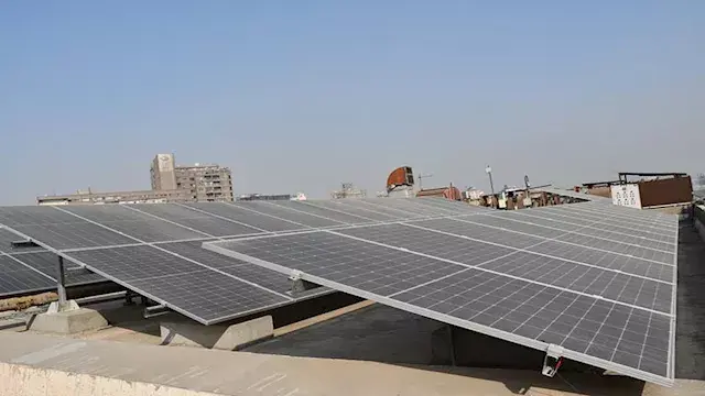 من العجز إلى الطاقة النظيفة.....