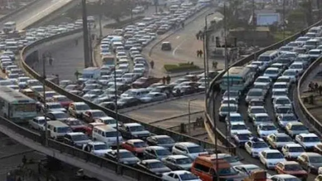 اعرف طريقك| كثافات مرورية بمحا...