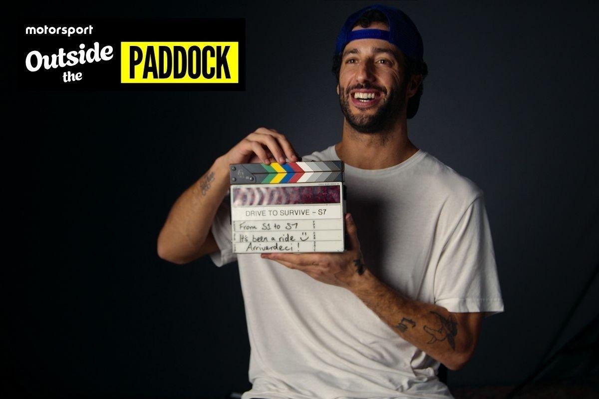 Daniel Ricciardo surprises F1 fans with on-stage performance ahead of US GP