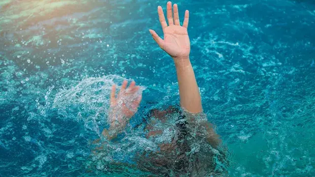 تحقيقات موسعة في واقعة وفاة طفل غرقًا داخل حمام سباحة ببني سويف