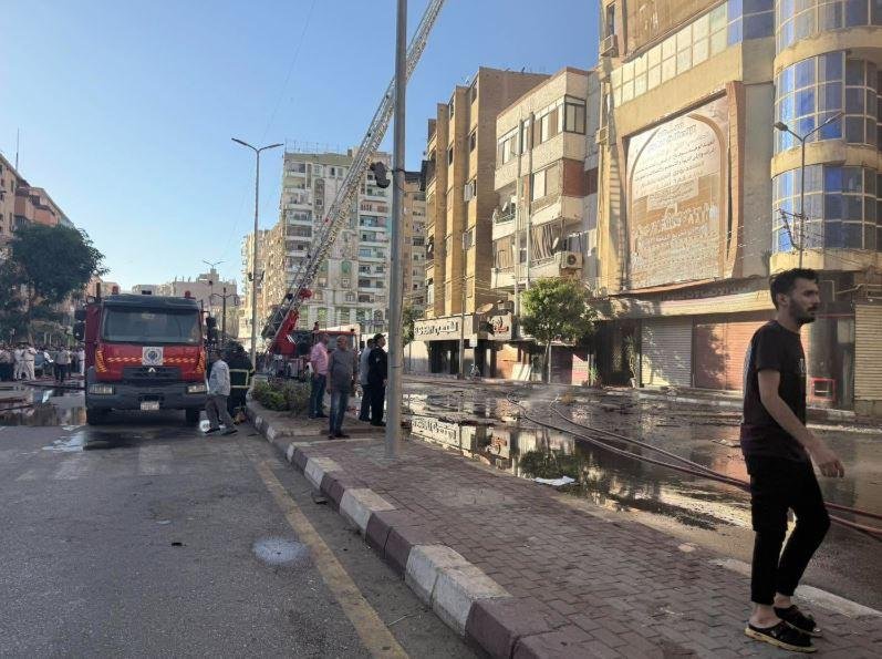 السيطرة على حريق برج معهد اللا...