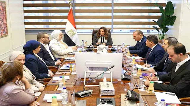 مشروعات خضراء وتمويل دولي لموا...