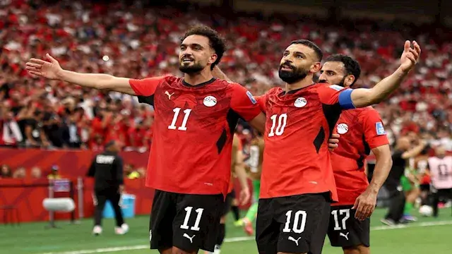 احتفالات في شوارع القاهرة والج...