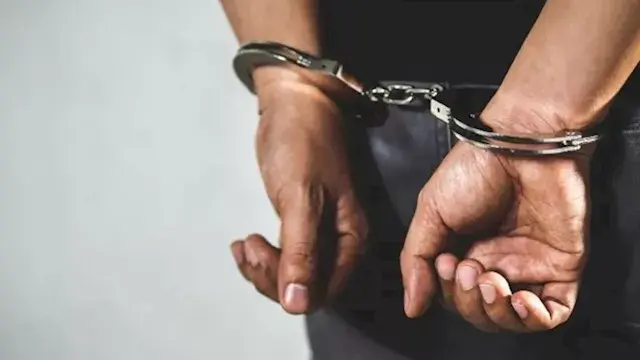 القبض على عاطل انتحل صفة ضابط للنصب على مواطن في سوهاج