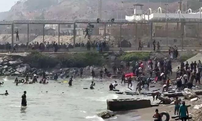 استمرار البحث عن مزيد من الجثث...