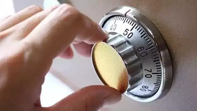 سرقة جريئة داخل شركة حراسات با...
