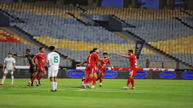 لحظة بلحظة.. الأهلي 2 -0 المصر...