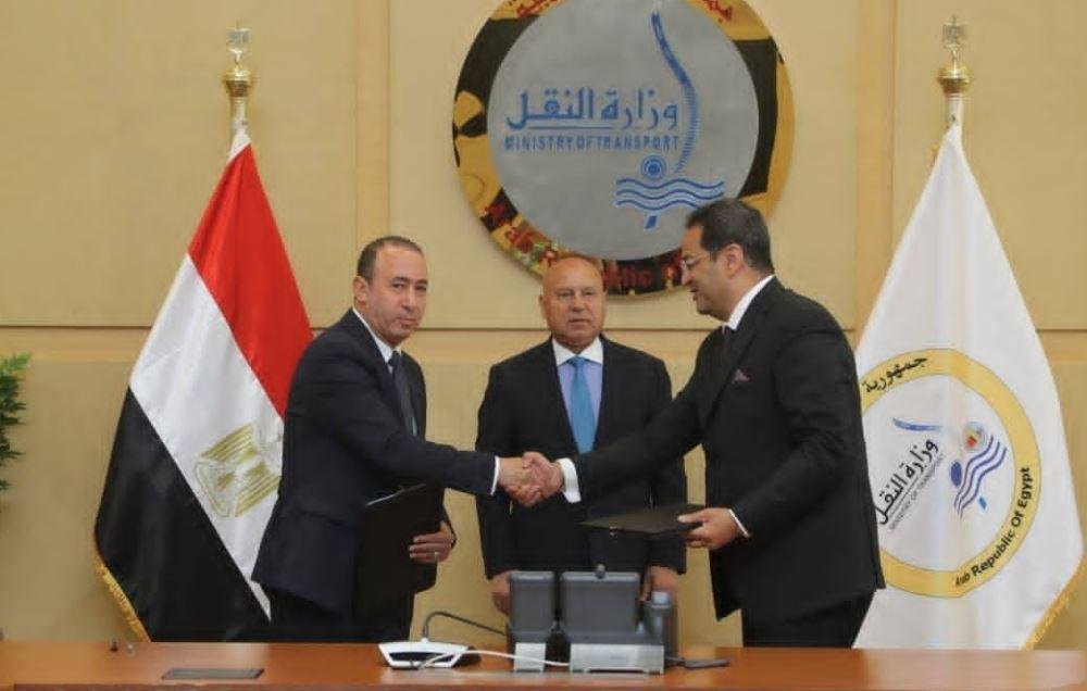 وزير النقل: التوسع في التحول ا...