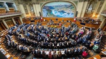 مجلس الشيوخ السويسري يوافق على...