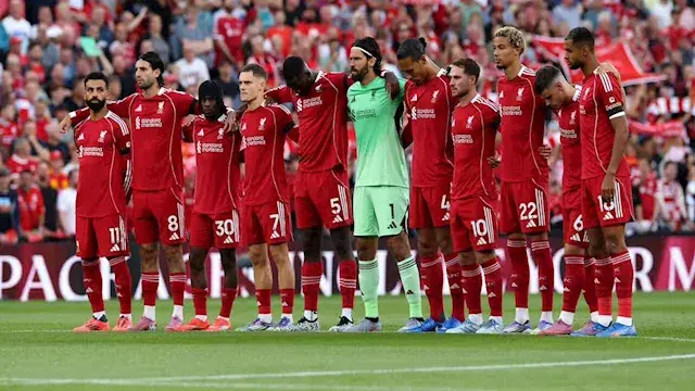 سلوت يعلن تشكيل ليفربول لمواجه...