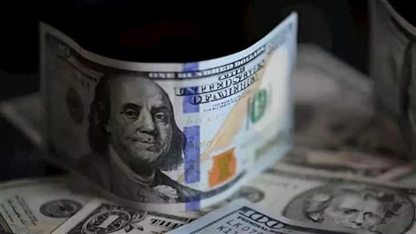 دون تغيير.. سعر أعلي دولار في البنوك الآن