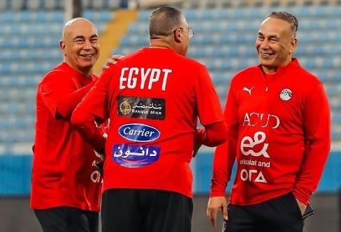 أبو العلا: حسام وإبراهيم حسن ي...