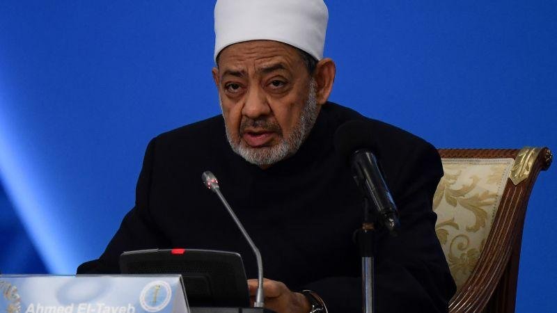 الأزهر يصدر بيانًا بعد هجمات الحوثيين على مطار الملك خالد في الرياض